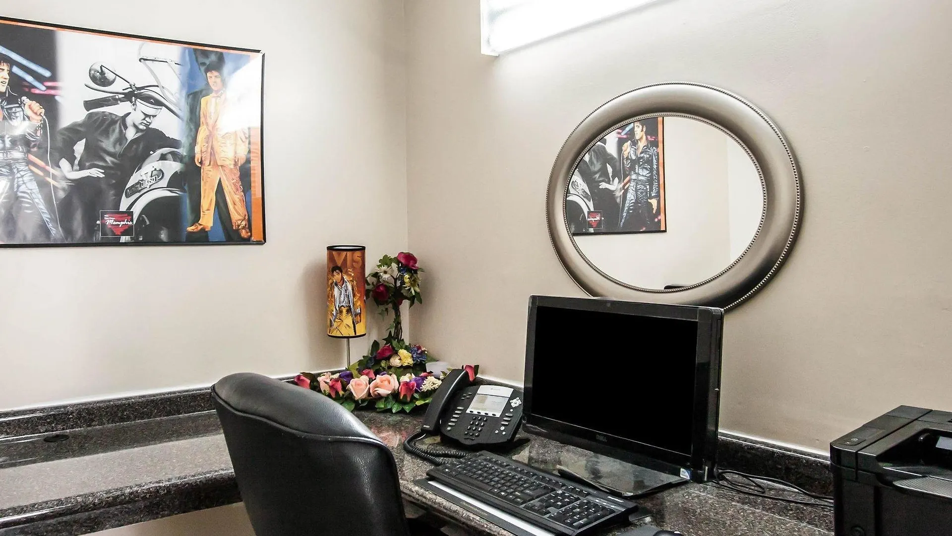 Memory Lane Inn & Suites ממפיס