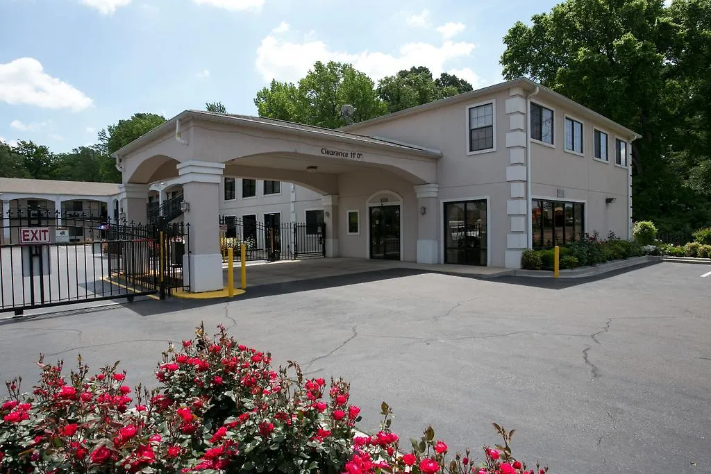 Memory Lane Inn & Suites ממפיס