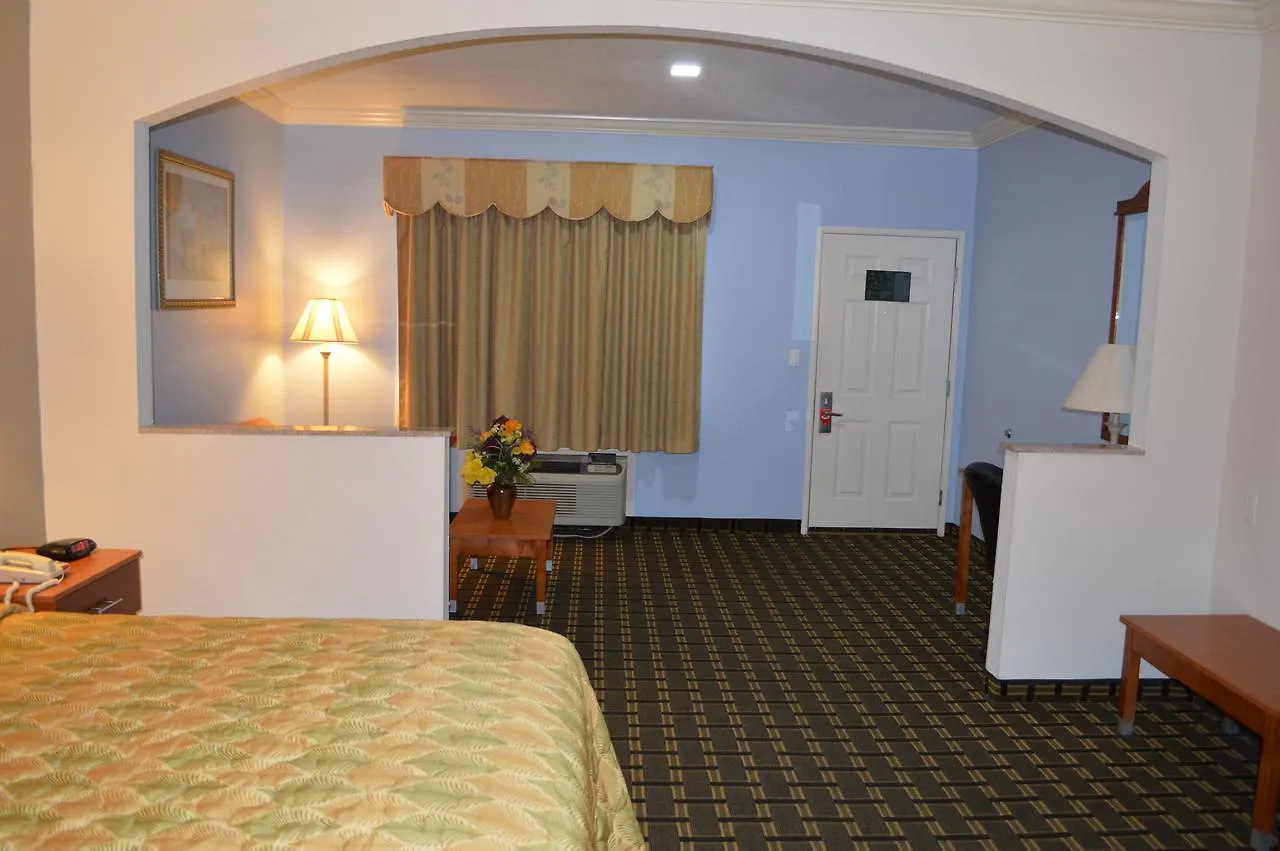 Memory Lane Inn & Suites ממפיס מלון