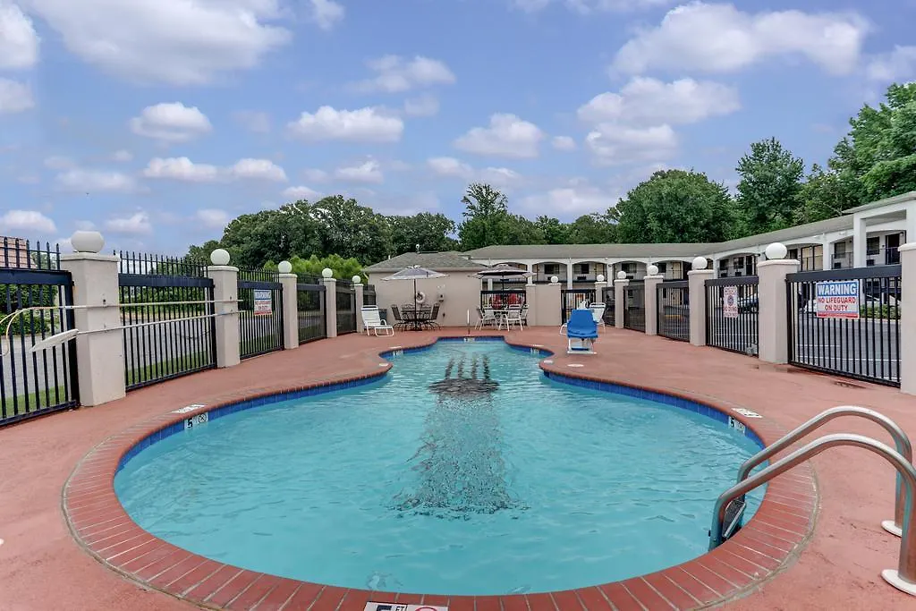 Memory Lane Inn & Suites Memphis